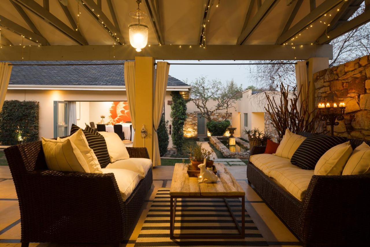 The Parkwood Hotel Johannesburg Exterior photo