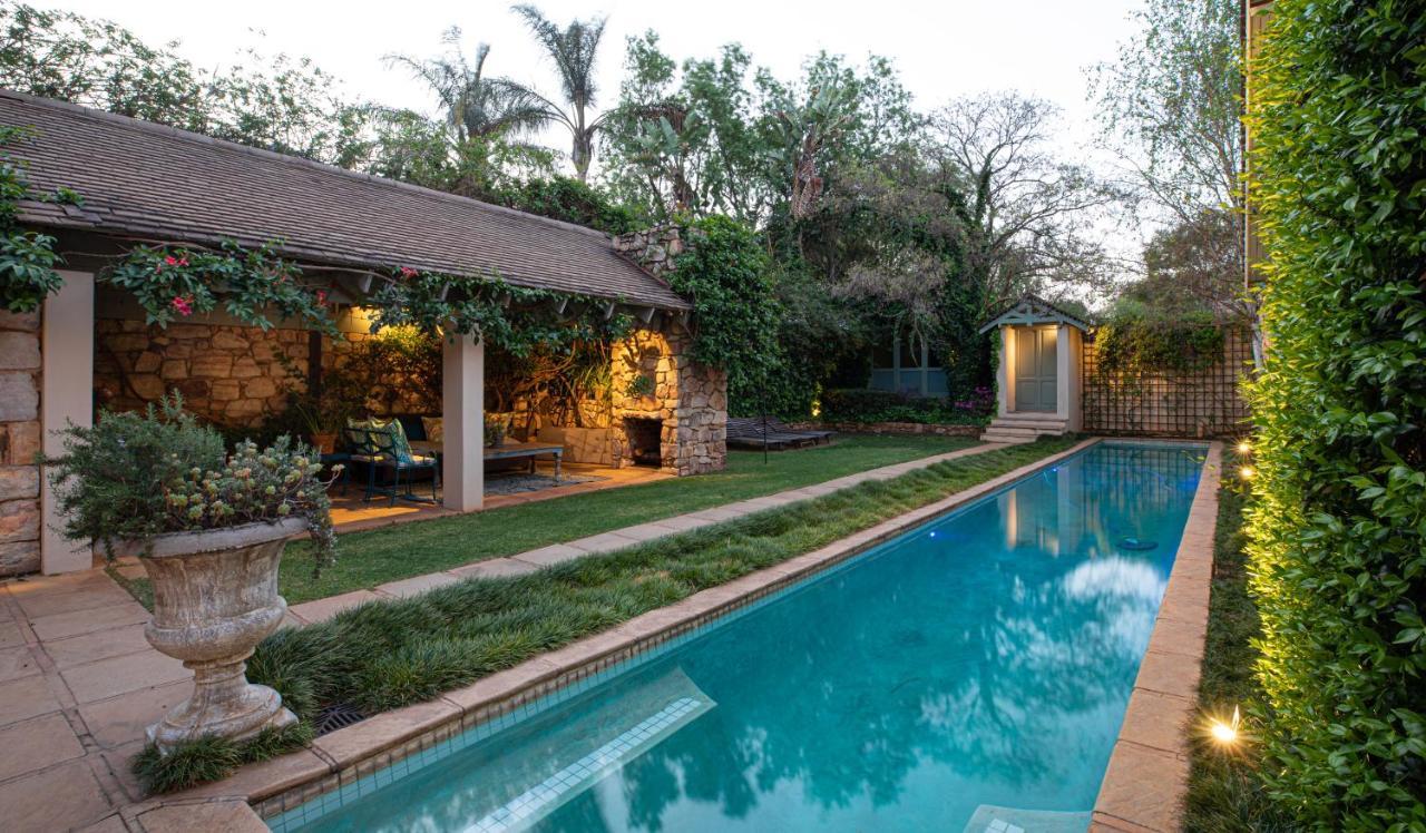 The Parkwood Hotel Johannesburg Exterior photo