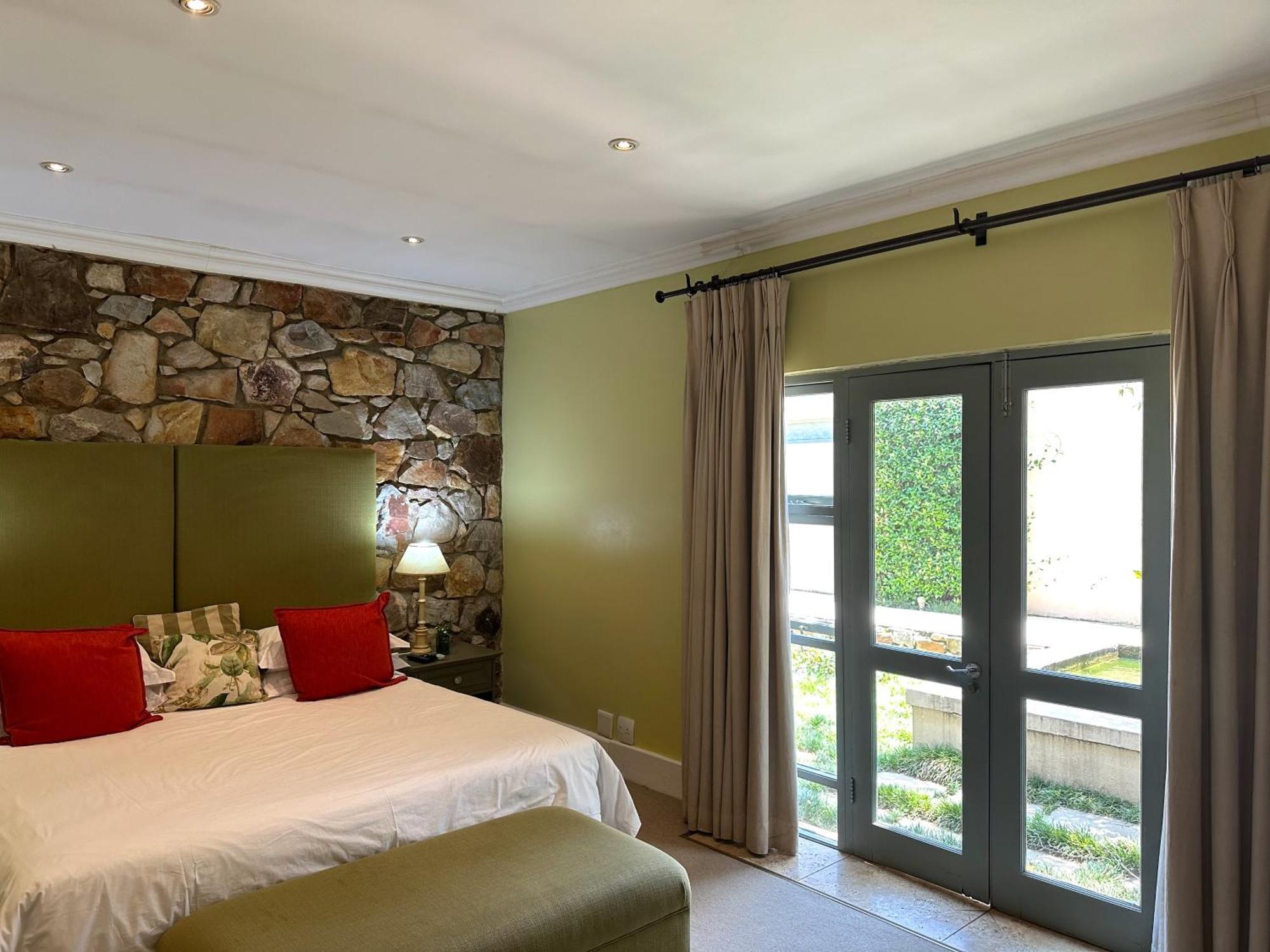 The Parkwood Hotel Johannesburg Exterior photo
