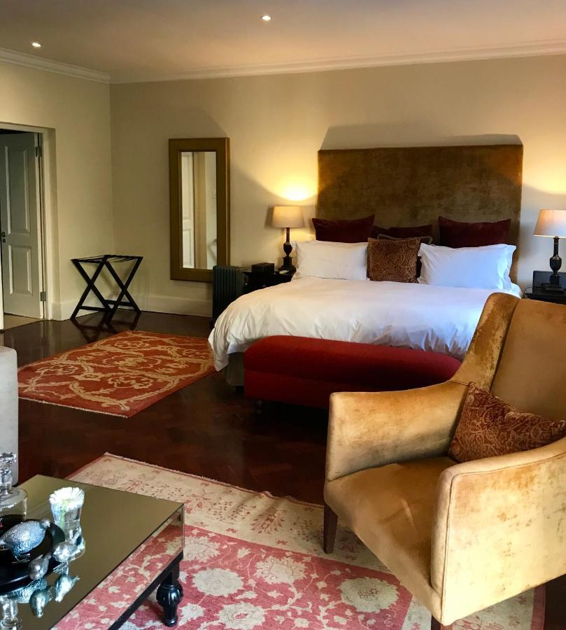 The Parkwood Hotel Johannesburg Exterior photo